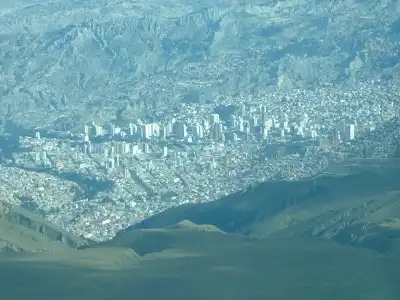 ボリビアの首都ラ・パス